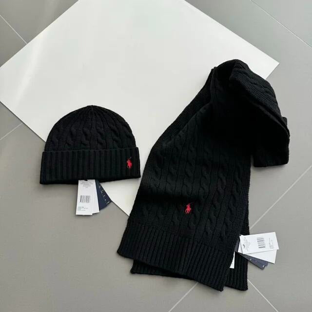 Alexia | Mössa- och halsduksset med flätad struktur